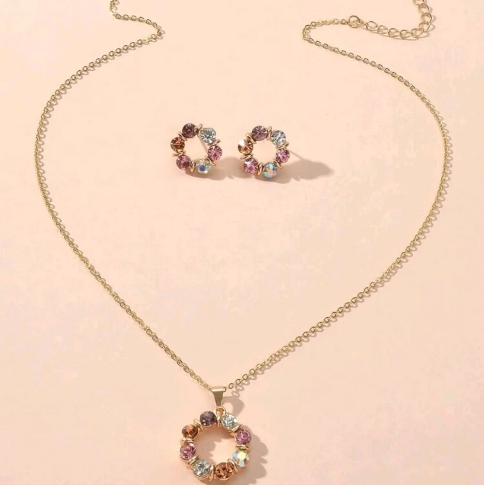 Gold rhinestones Necklace and earrings set dainty Rainbow multicolor 💖